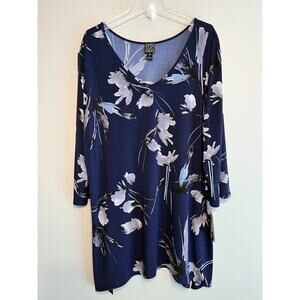 NWT Clara Sun Woo Blue Floral V-Neck Asymmetrical 3/4 Sleeve Stretch Size 2X